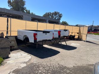 Ford super duty, Bed, including tailgate and Bumpers, this is from 2022, Short Bed and long Bed For super duty, Bed, including tailgate and Bumpers, t