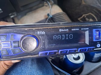 STEREO BOSS AUX USB BLUETOOTH GOOD CONDICIÓN ABLO ESPAÑOL