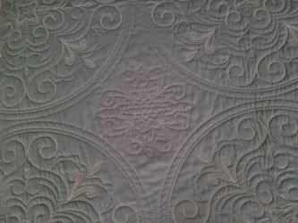 Beautiful Twin Quilt Bedspread Set