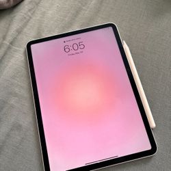 iPad Pro (11-inch) 2nd Generation and Apple Pencil