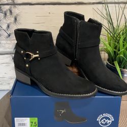 White Mountain Women’s Ankle Boots 