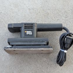 Black & Decker 1/3 Sheet Finishing Sander, model 7448.