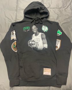 Men’s Mitchell & Ness Boston Celtics Kevin Garnett Jersey Hook Hoodie - Size Medium