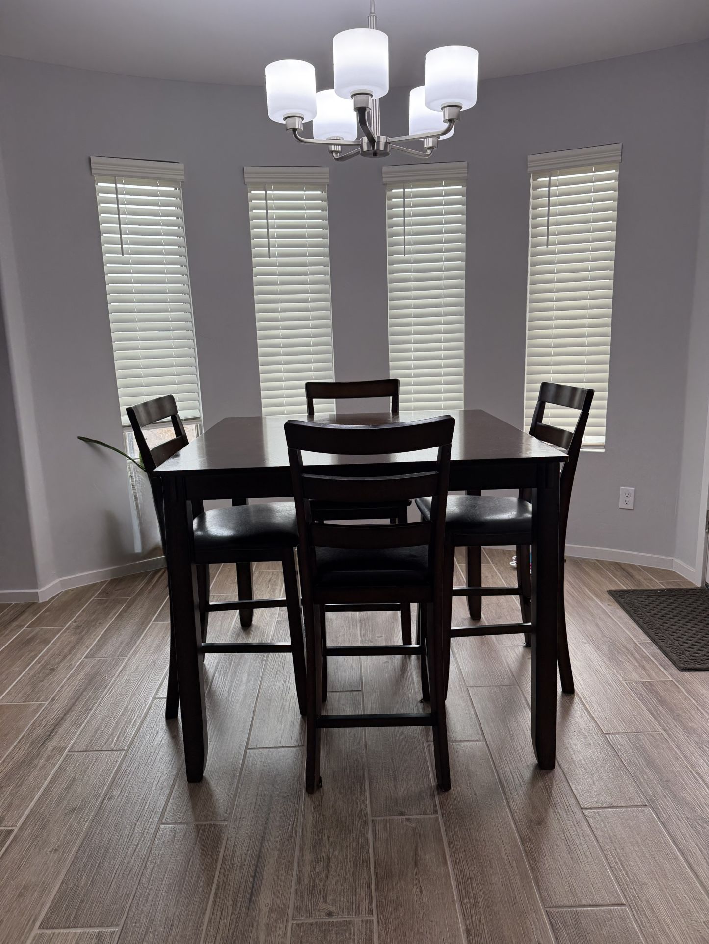 Dinning table