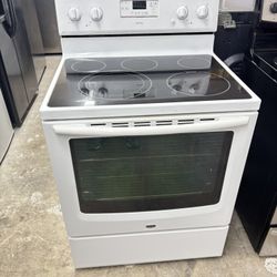 Maytag Electric Range Works Great 👍 