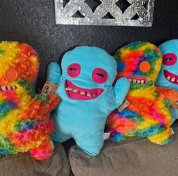 BIG FUGGLERS NEW WITH TAG BLUE FUGGLER RAINBOW FUGGLER 18”