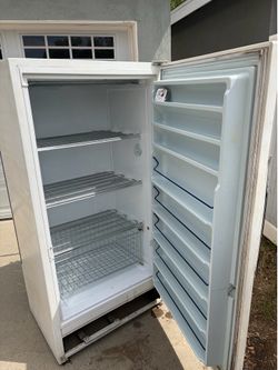 *SEARS COLDSPOT * Garage Freezer *31” x 65”* *SALE!*