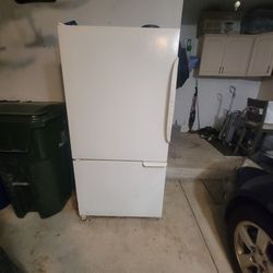 White Bottom Freezer Refrigerator