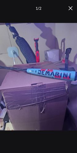 Demarini 2026 33" baseball bat