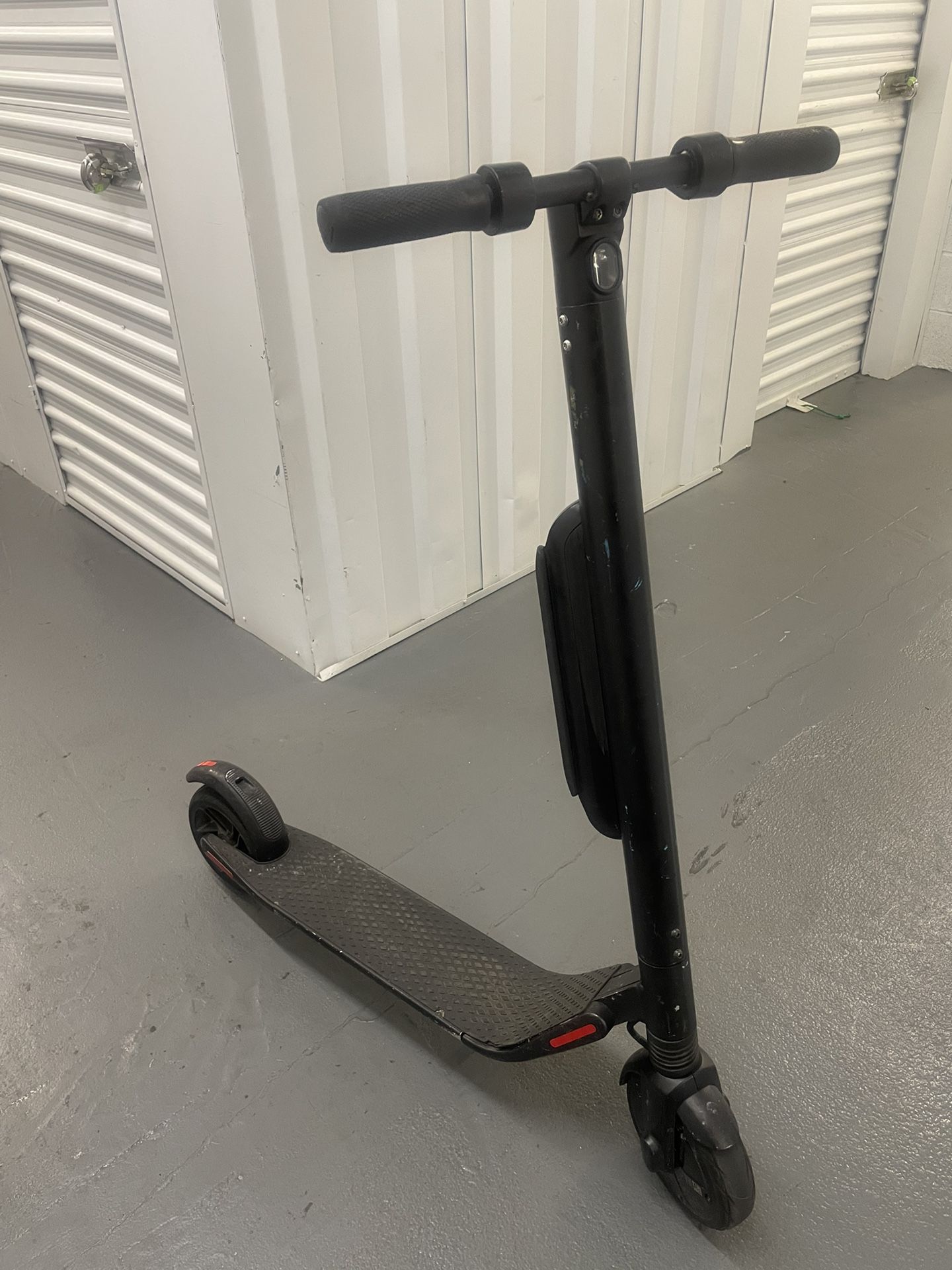 Ninebot Segway Scooter (18 Mph)