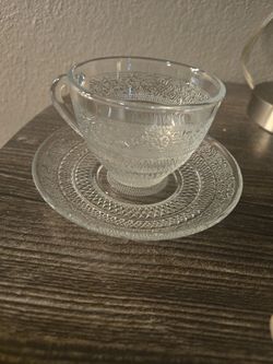 vintage KIG Indonesia Fleur-de-Lis / Trellis tea set.