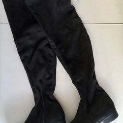 Black Knee High Boots, Size 8 1/2