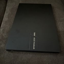 Asus Vivobook  14” FHD Intel Core i3 Laptop