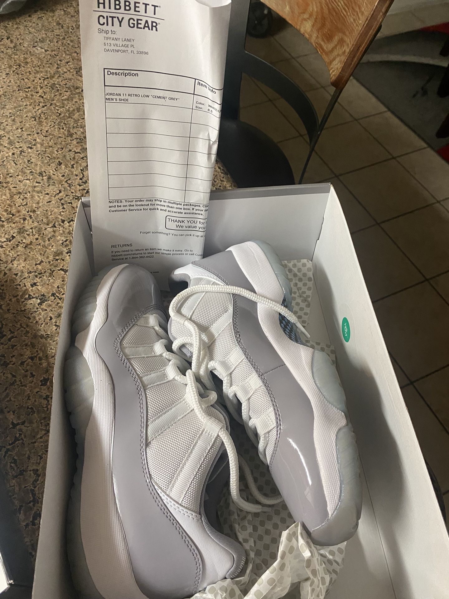 Jordan 11 Low Cement Grey