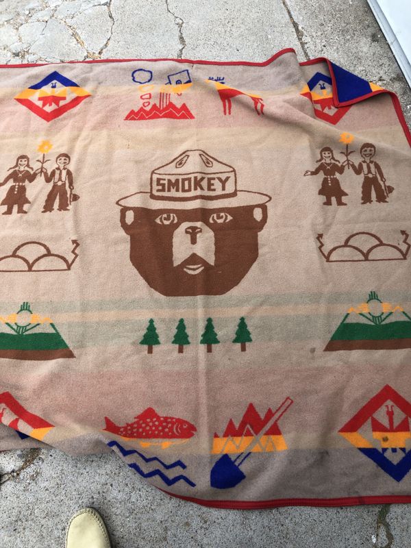 Smokey the Bear Pendleton blanket for Sale in San Diego, CA OfferUp