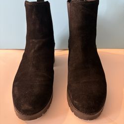 Boots Woman  Size 7
