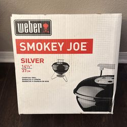 Weber Smokey Joe Carcoal Grill Black New