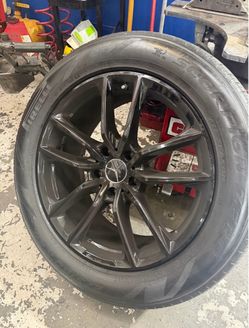 Mercedes G wagon rims and tires
