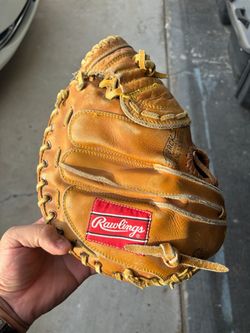 Rawlings catchers mitt