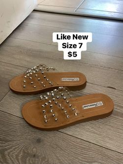 Womens sandals