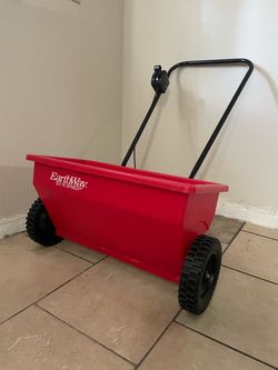Earthway 75lb deluxe seed spreader