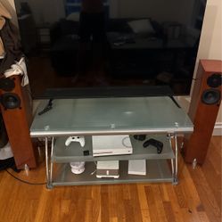55” Smart TV and TV stand 