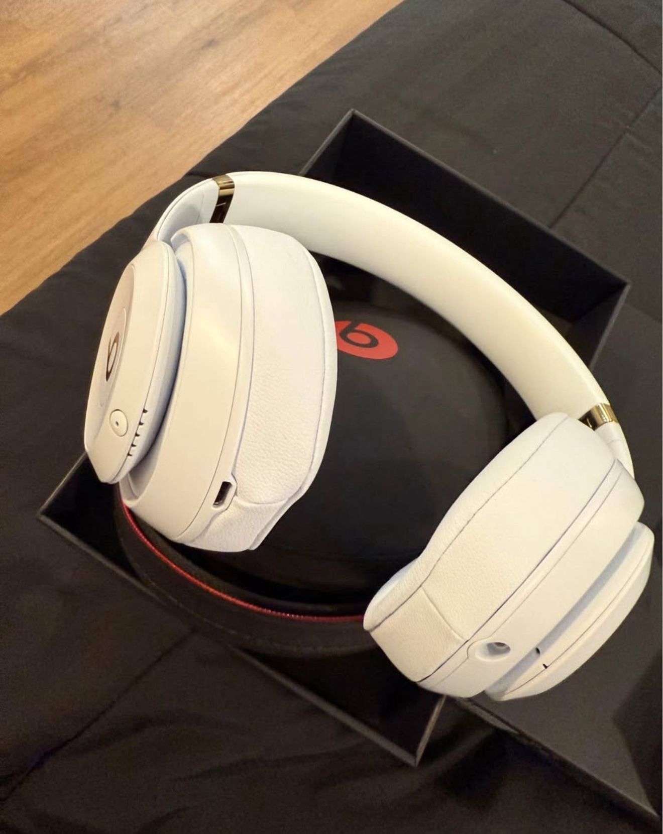 Beats Studio3 Wireless Noise Cancelling Over-Ear Headphones