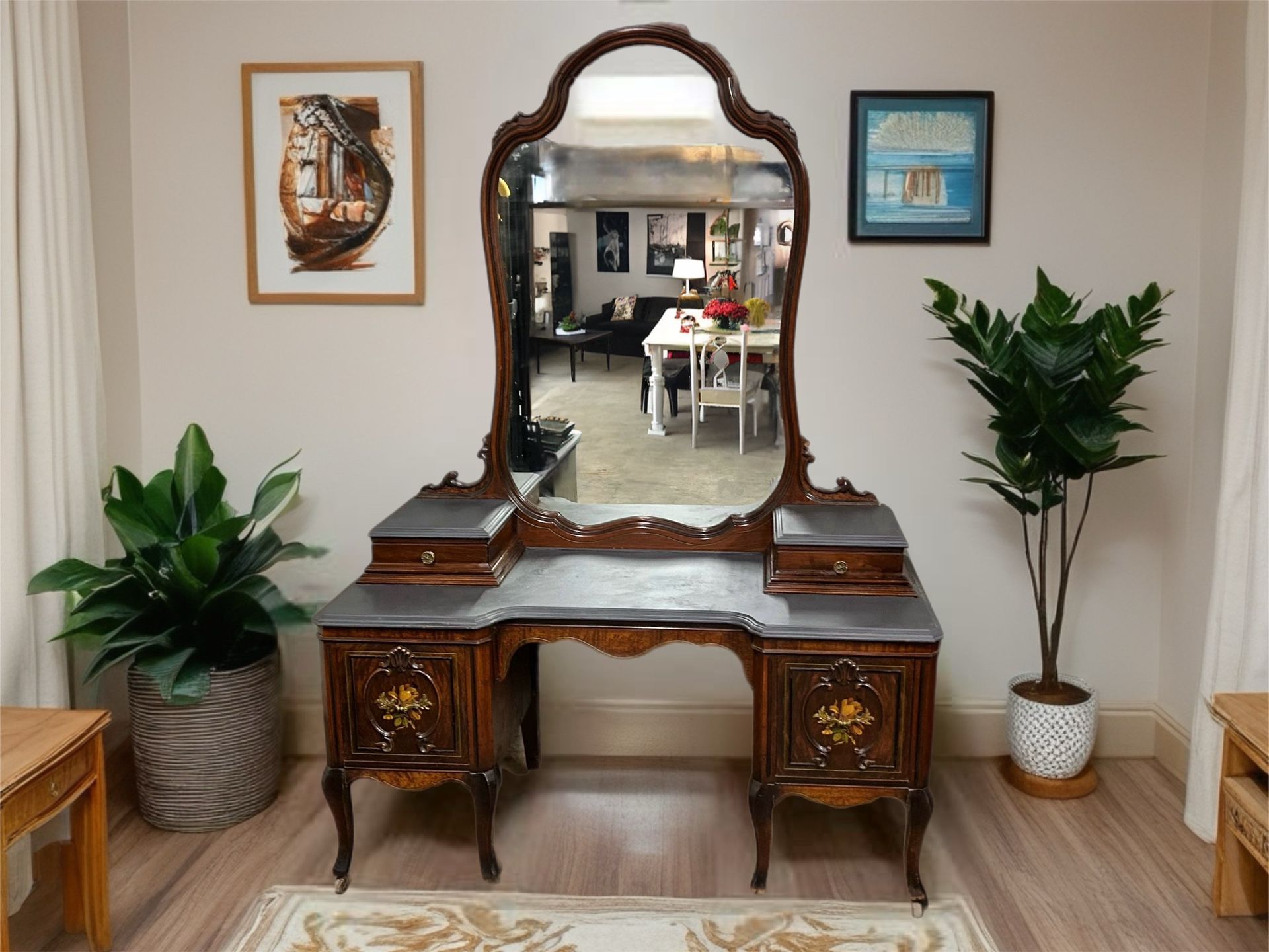 Vintage Vanity with Mirror
