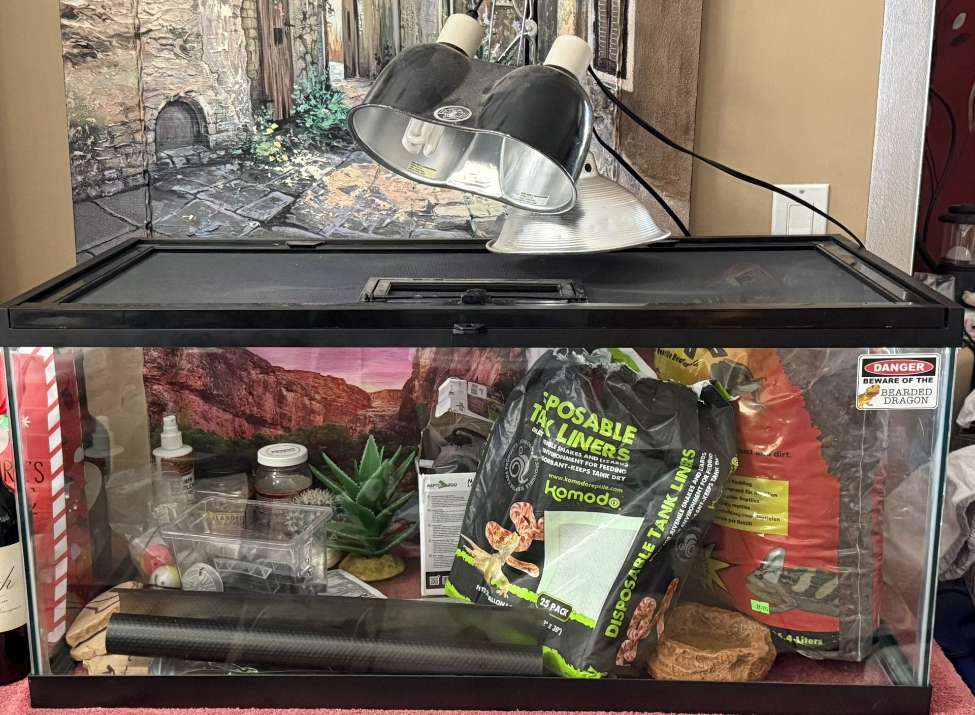 Reptile/aquarium tank