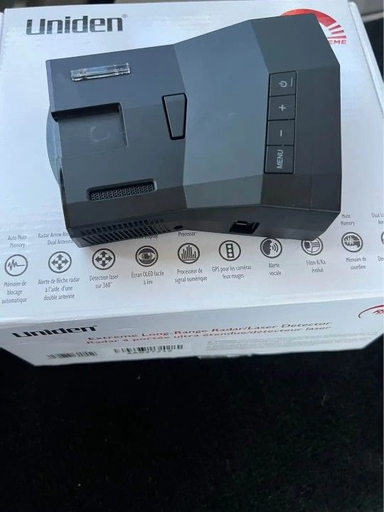 Uniden R8 Radar Detector