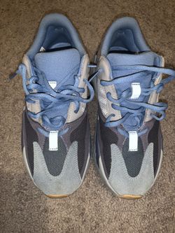 yeezy 700