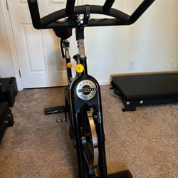 LiveStrong Cycling Bike