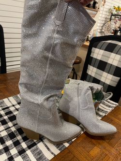 Boots, cowgirl and others