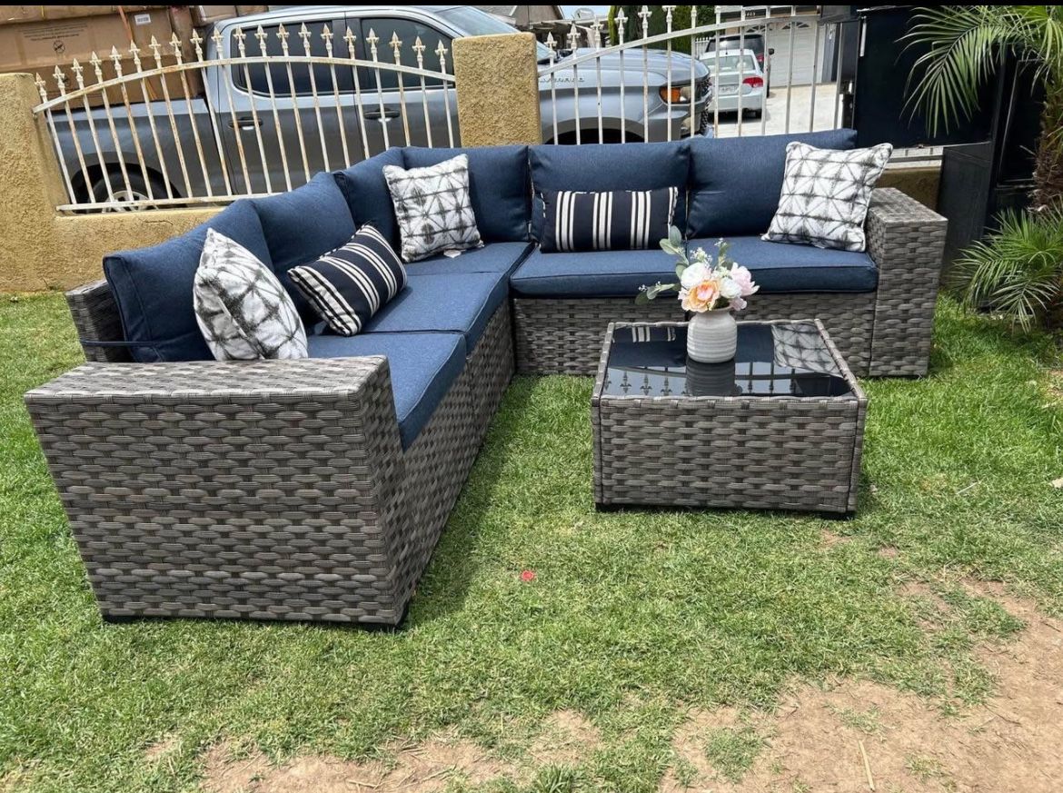 Brand New Patio Outdoor Furniture Set