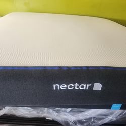 Mattress and box spring king size