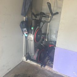 Bowflex mAX  Trainer Like new