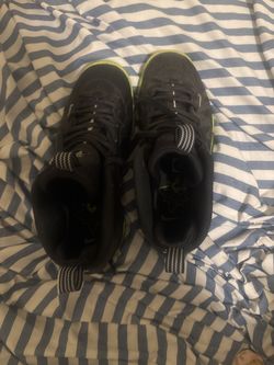 Nike, size 5 green