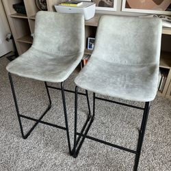Gray Counter Height Barstools 