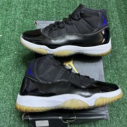 2016 Jordan Space Jam 11s size 10 USED But Clean