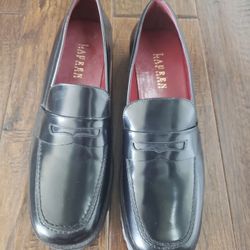 New without Box!!! Women’s Ralph Lauren Lug Sole Penny Loafers

size 7.5 AA