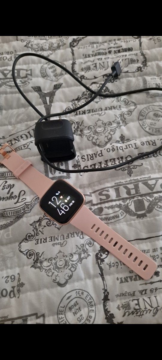 Fitbi Versa 2