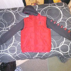 Air Jordan Therma Hoodie Puffer Jacket Size XL Big Kids