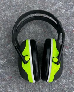 3M Noise Protectant Earmuffs
