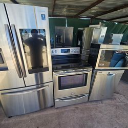 Smart Refrigerator And Kitchen Appliances 