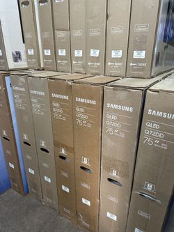 75” Samsung 4K Smart TV (UN75DU7200) 