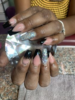 Acrilic nails