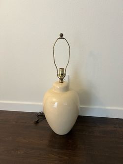 Lamp base