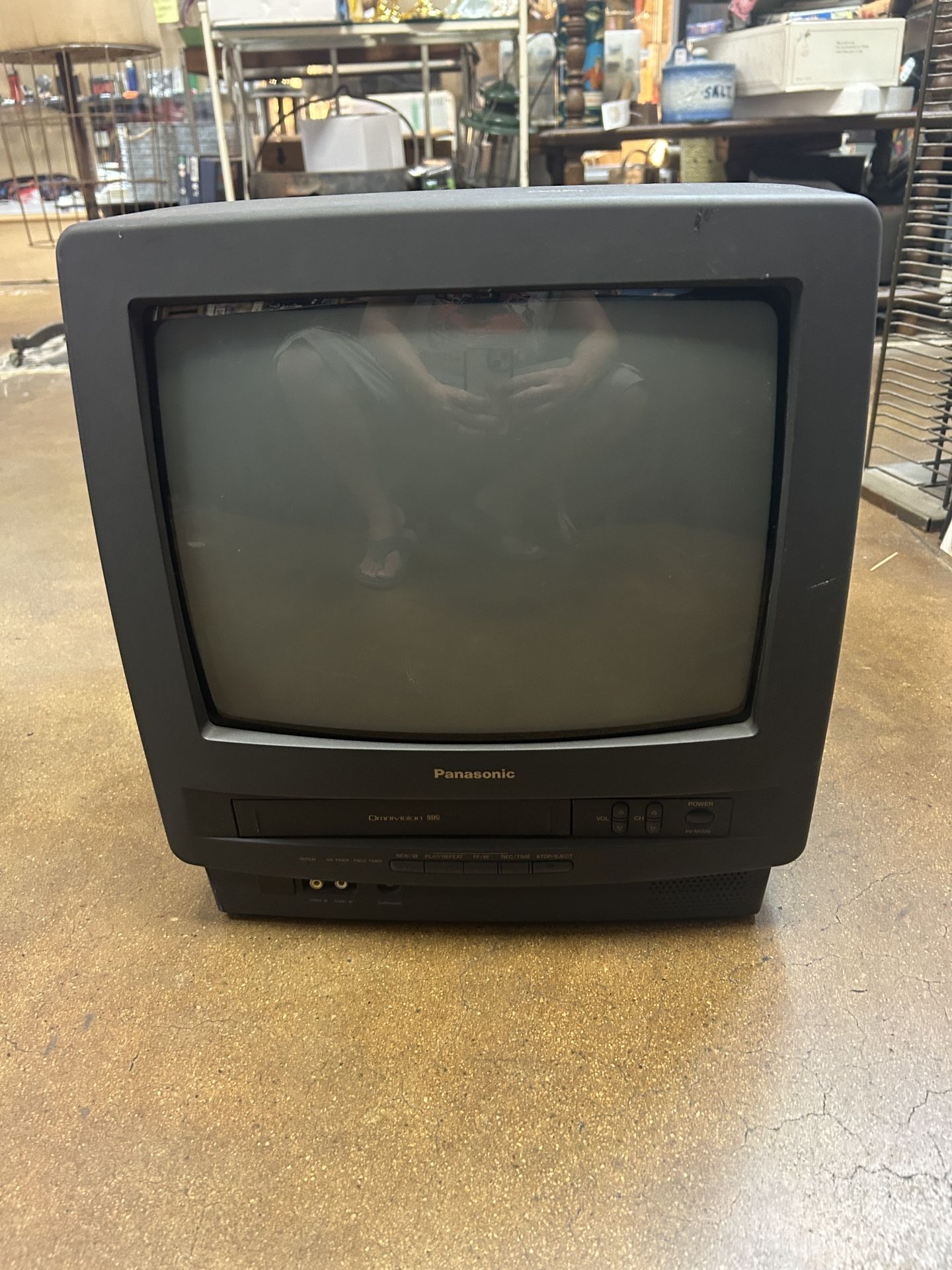 Panasonic 13” CRT TV Works…See Details