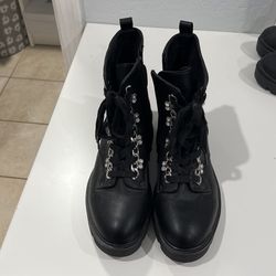 Womens Boots 