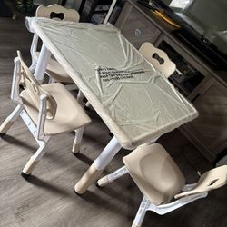 Kids Table 